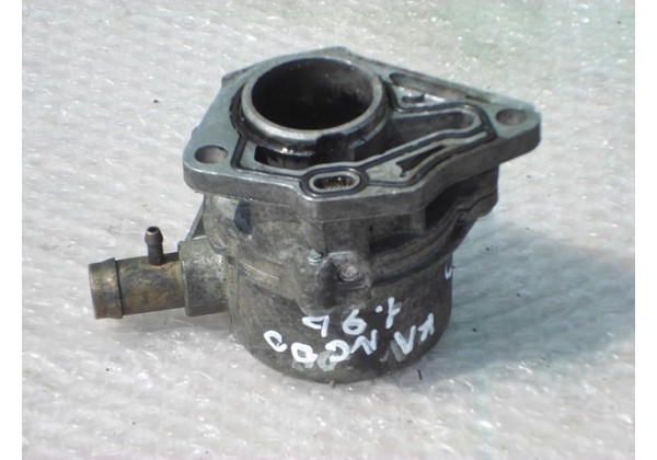 Вакумна помпа з 1997 Renault Clio 1,2,Megane1,2,Rapid,Laguna 1,2,Espace 3, Master,Scenic 1,2,Trafic1,Kangoo ,для 1.9 д,тд,тді,8200031420,7700100624